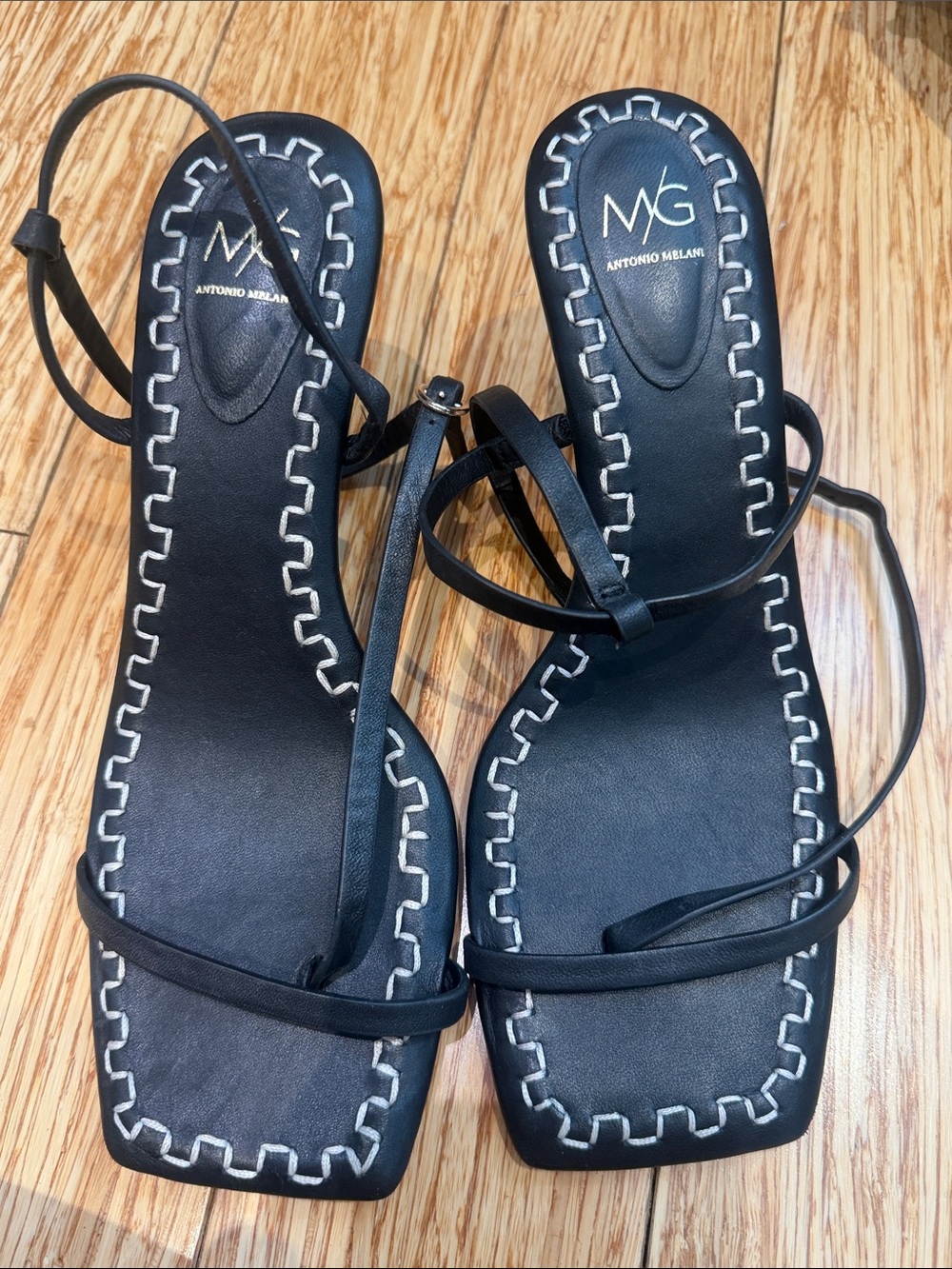 ANTONIO MELANI Black Square-Toe Lace-Up Sandals